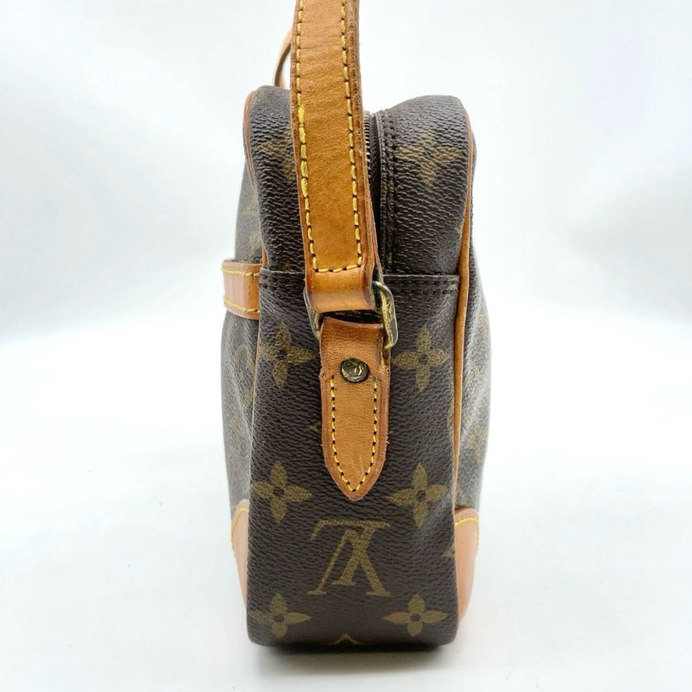GOOD CONDITION! Authenticated Louis Vuitton Trocadero 27 Shoulder Bag Handbag - Picture 6 of 16